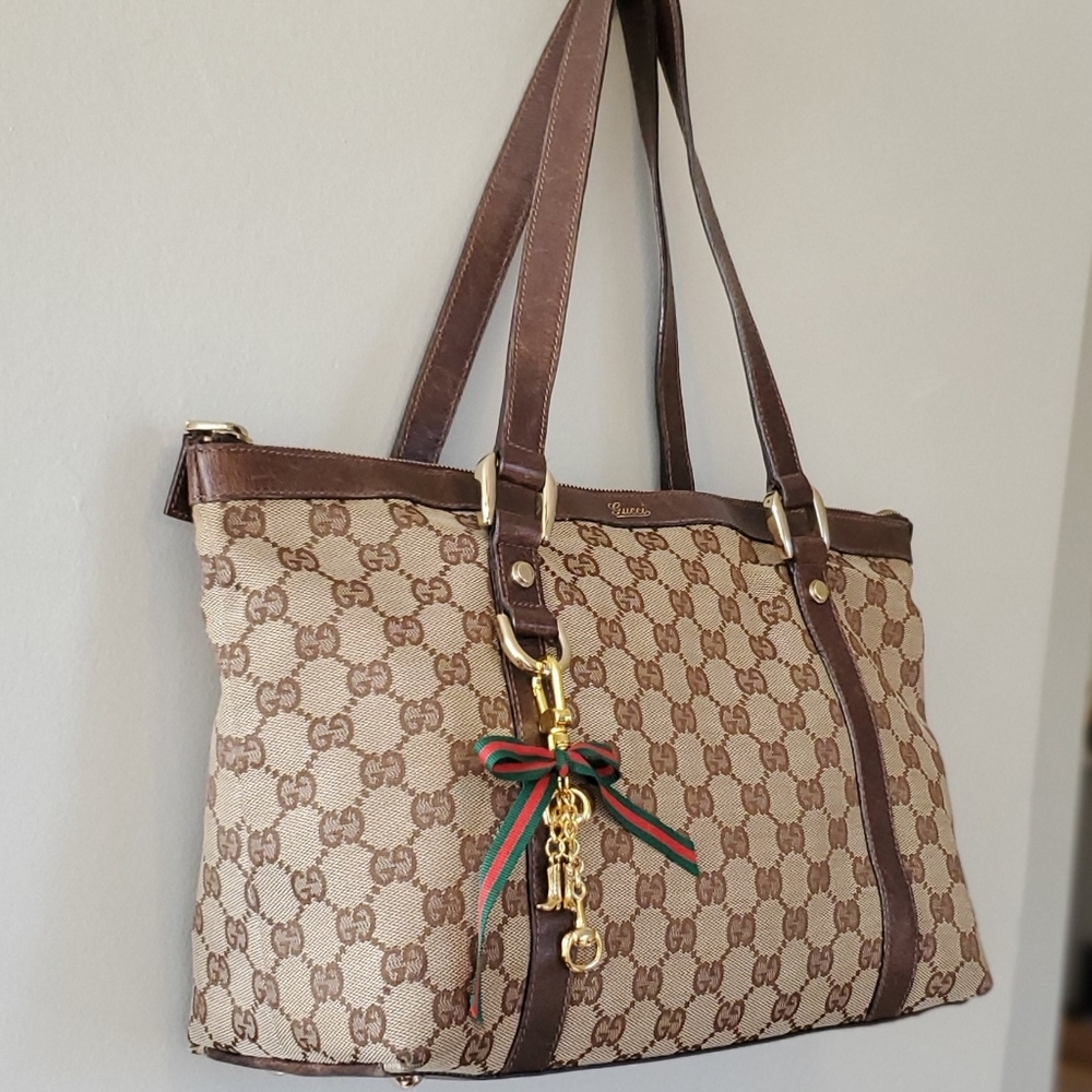 Authentic GUCCI Monogram Canvas GG Tote - Picture 11 of 11